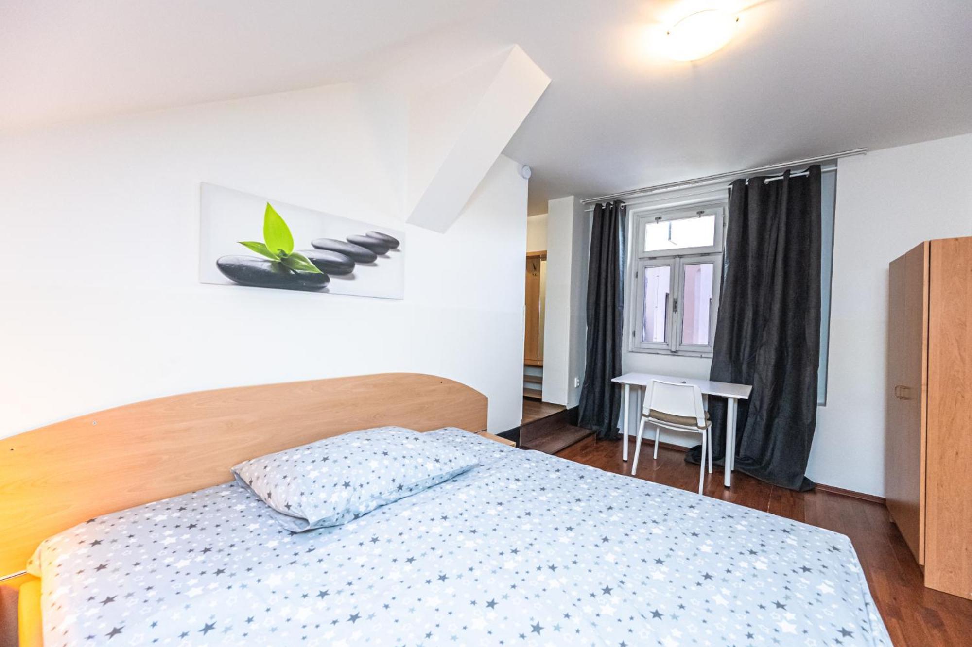 Apartments Kamenicka 23 Prag Eksteriør billede